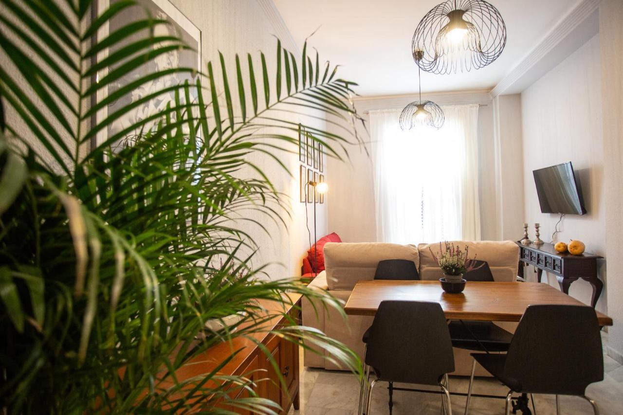 Wish Suite Torres De Sevilla Экстерьер фото